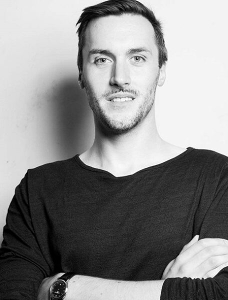 Viva con Agua - Micha Gab