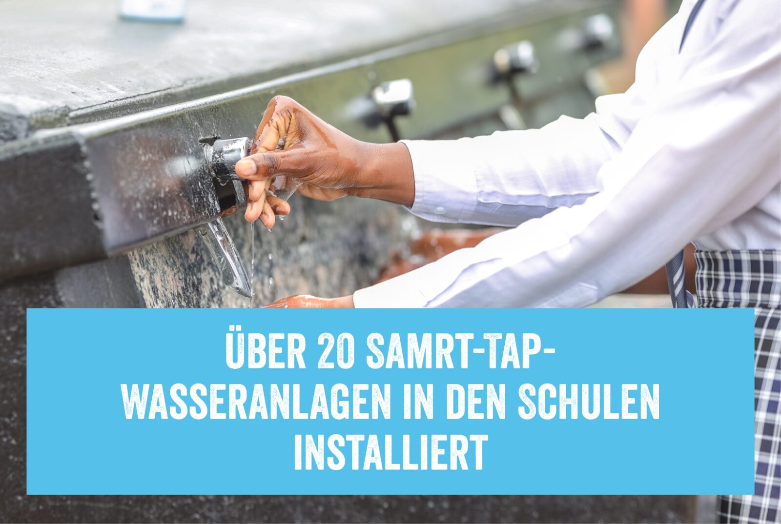 Bild Zeigt eine Person, die sich mit einer Smart-Tap-WAsserfilter die Hände wäscht